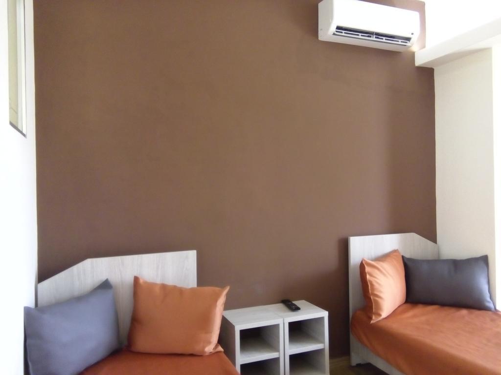 Karavos Hotel Apartments Archangelos  Bilik gambar