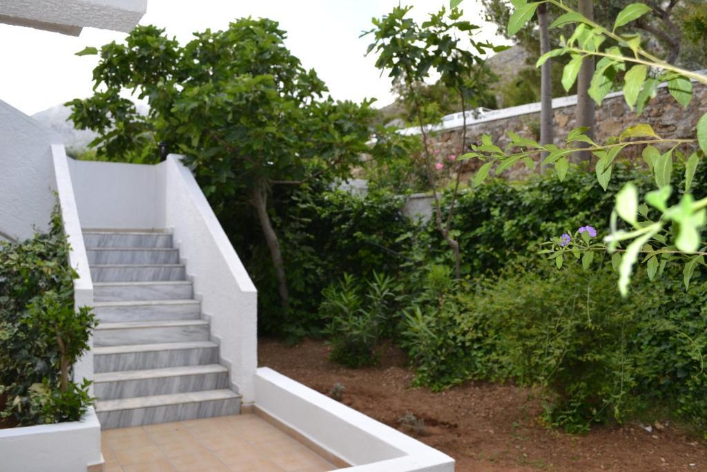 Karavos Hotel Apartments Archangelos  Luaran gambar
