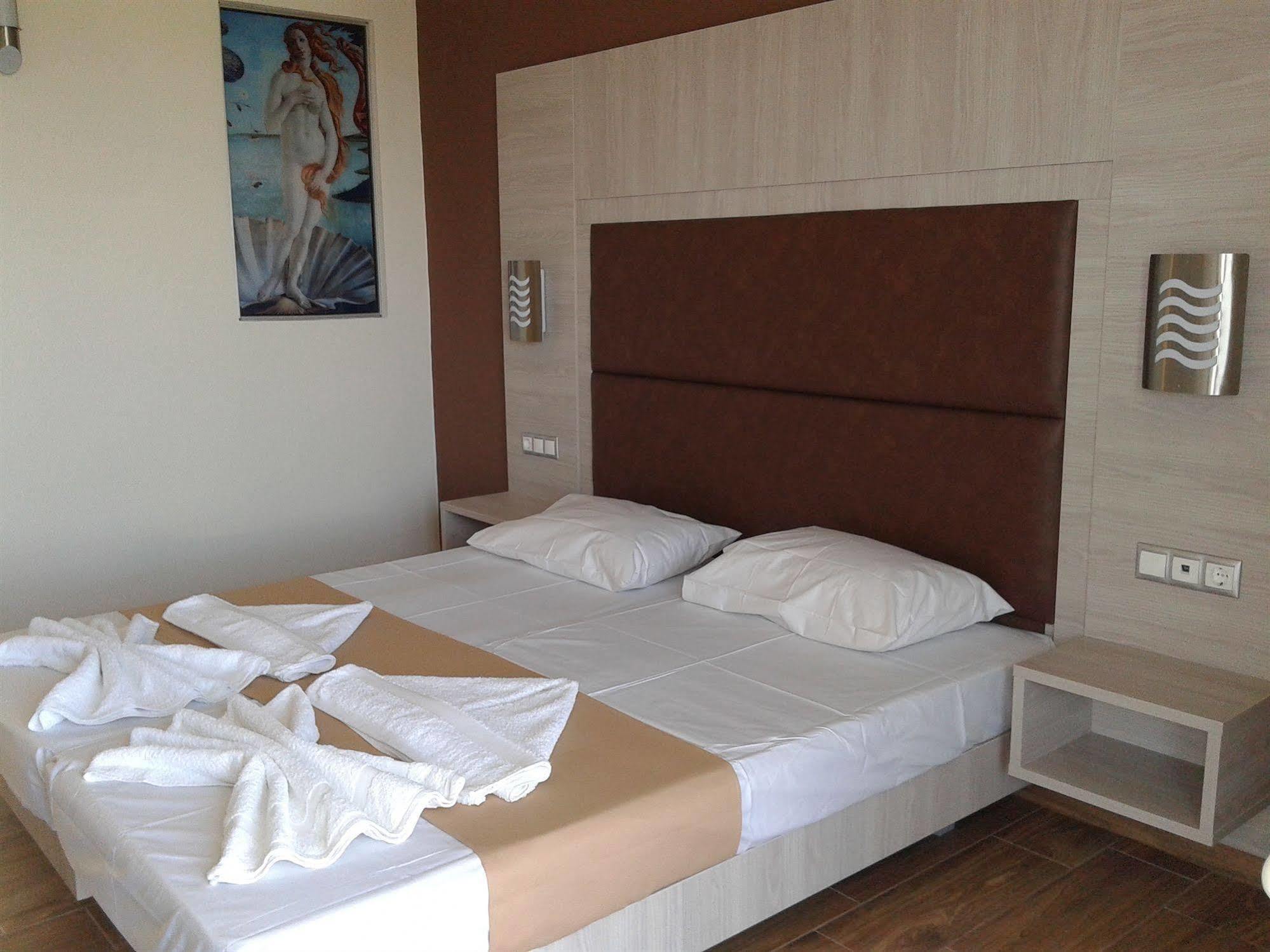 Karavos Hotel Apartments Archangelos  Luaran gambar