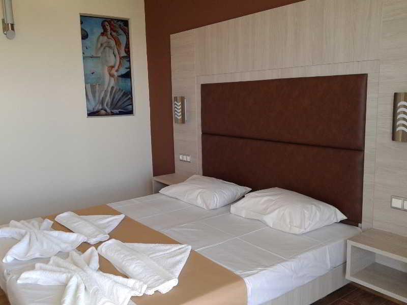 Karavos Hotel Apartments Archangelos  Luaran gambar